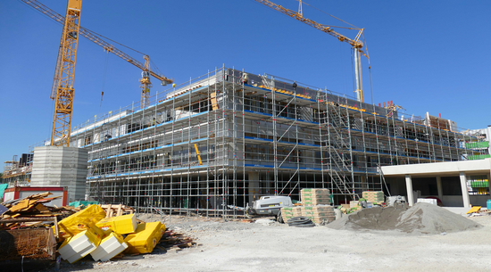 Diese Abbildung zeigt die Baustelle der Schule Schendlingen.