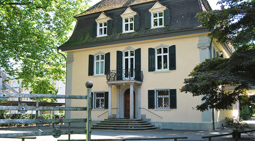 Hier wurde die Musikschule in Bregenz von außen fotografiert.
